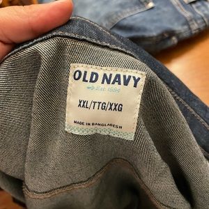 XXl old navy Jean jacket, comfortable/stretch